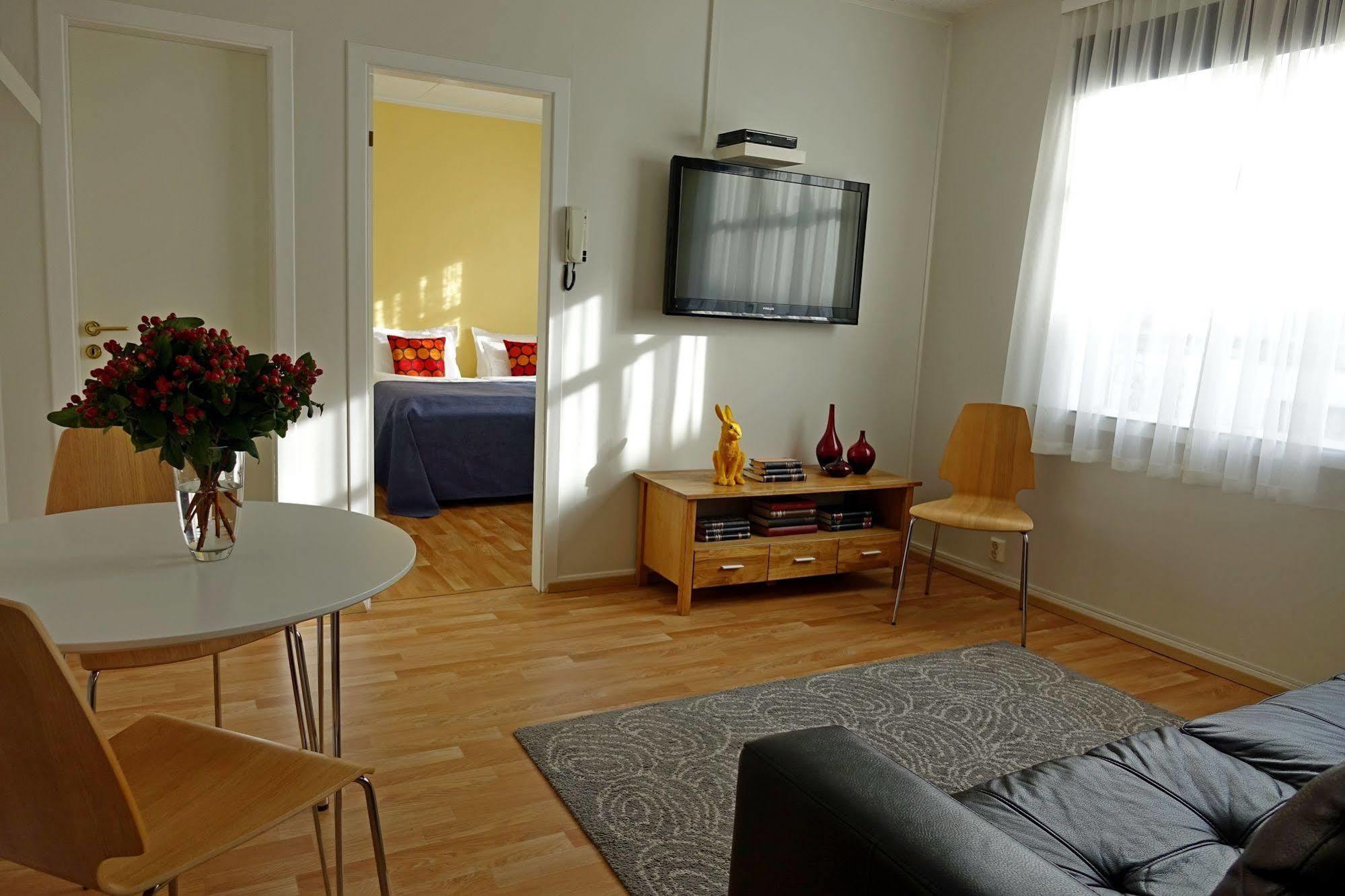 Castle House & Embassy Luxury Apartments Reykjavik Ngoại thất bức ảnh