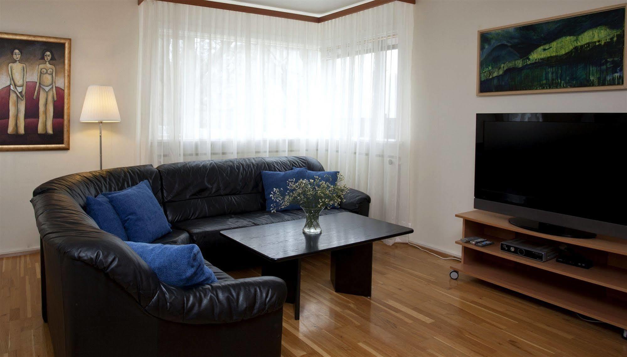 Castle House & Embassy Luxury Apartments Reykjavik Ngoại thất bức ảnh